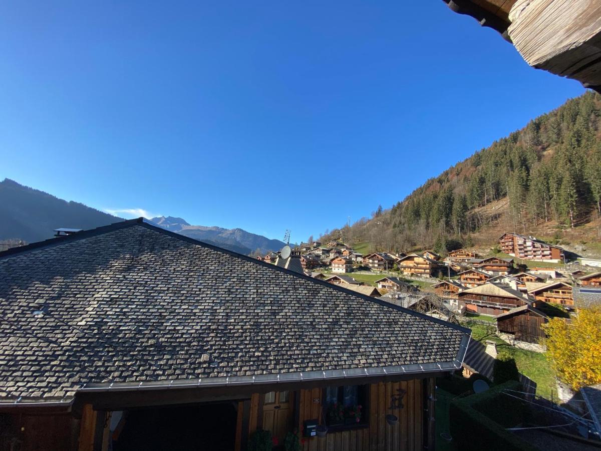 Chalet In Morzine Sleeping 12 With Sauna المظهر الخارجي الصورة
